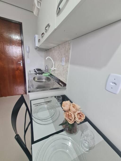 Apartamento Kitnet304 Centro,c Linda Vista Janela, Tv Smart *