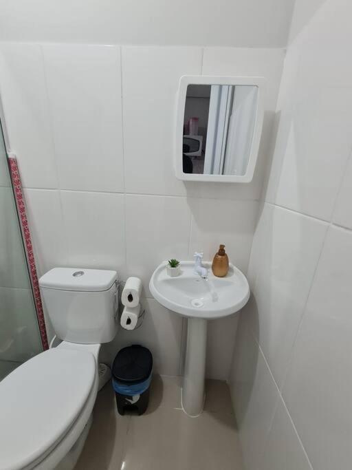 Kitnet304 Centro,c Linda Vista Janela, Tv Smart Apartamento Montes Claros